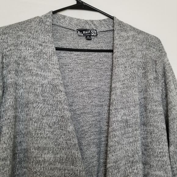 NAIF Medium Gray Long Sleeve Knit Cardigan Stretchy Wrap Closure Size 2X - Picture 2 of 8
